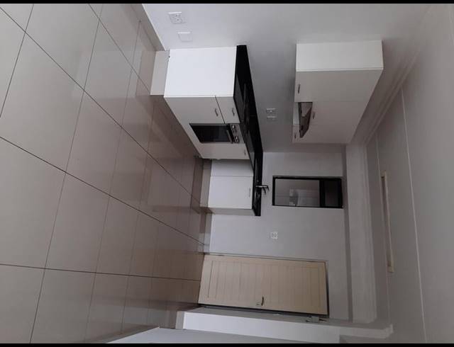 1 BEDROOM PROPERTY TO RENT IN UMHLANGA RIDGE